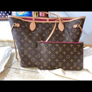 Louis Vuitton MM Neverfull